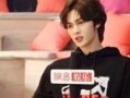娱乐吃瓜君和七七谁赢了